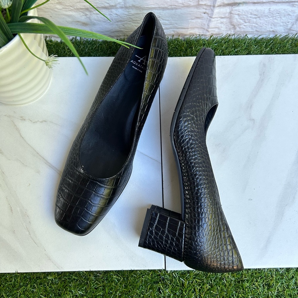 Aquatalia Elaine Black Pumps Croc Embossed
Leather Waterproof Size 10